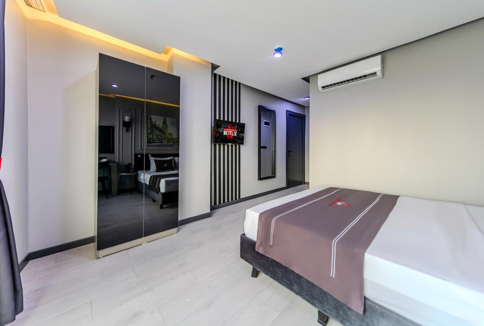 Arnavutkoy Intercity Hotel Istanbul Airport מראה חיצוני תמונה