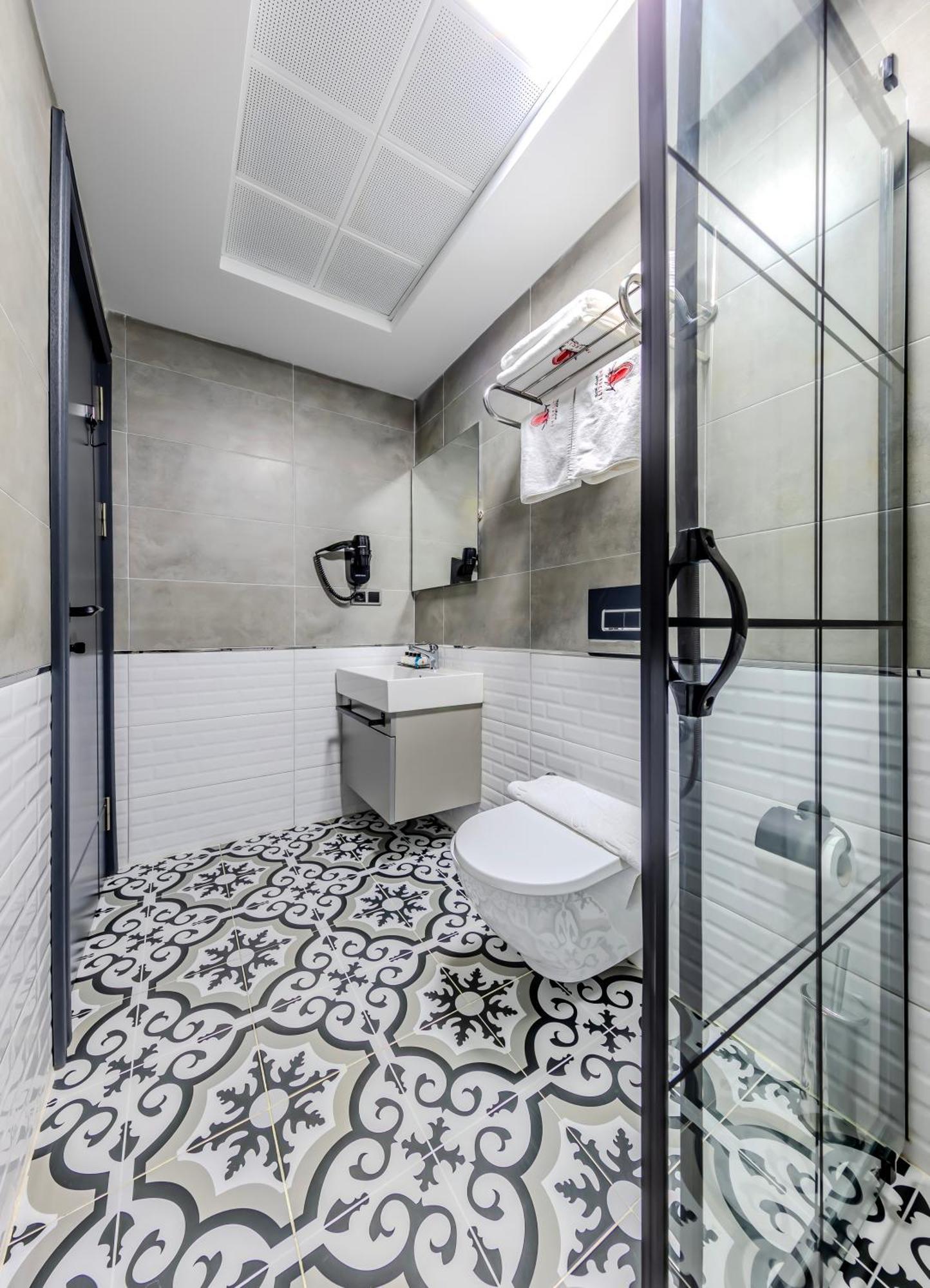 Arnavutkoy Intercity Hotel Istanbul Airport מראה חיצוני תמונה